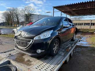 demontáž osobní automobily Peugeot 208 208 I (CA/CC/CK/CL), Hatchback, 2012 / 2019 1.2 Vti 12V PureTech 82 2014/1