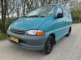krockskadad bil camper Zelfbouw  TOYOTA  HI ACE 2.4 1998/6