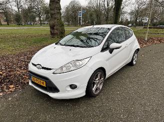 Voiture accidenté Ford Fiesta  2011/1