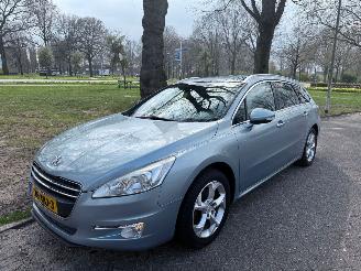 krockskadad bil auto Peugeot 508 115 kW (156 PK)  1598 cc. 2012/1