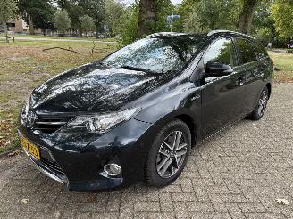 skadebil auto Toyota Auris  2014/1
