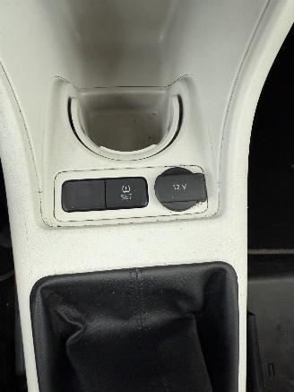 Volkswagen Up!  picture 19