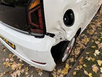 Volkswagen Up!  picture 12