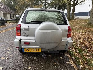 Toyota Rav-4  picture 4