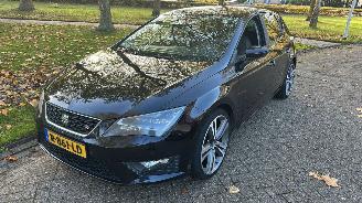 skadebil auto Seat Leon  2013/1