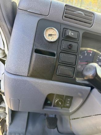 Mitsubishi Canter  picture 13