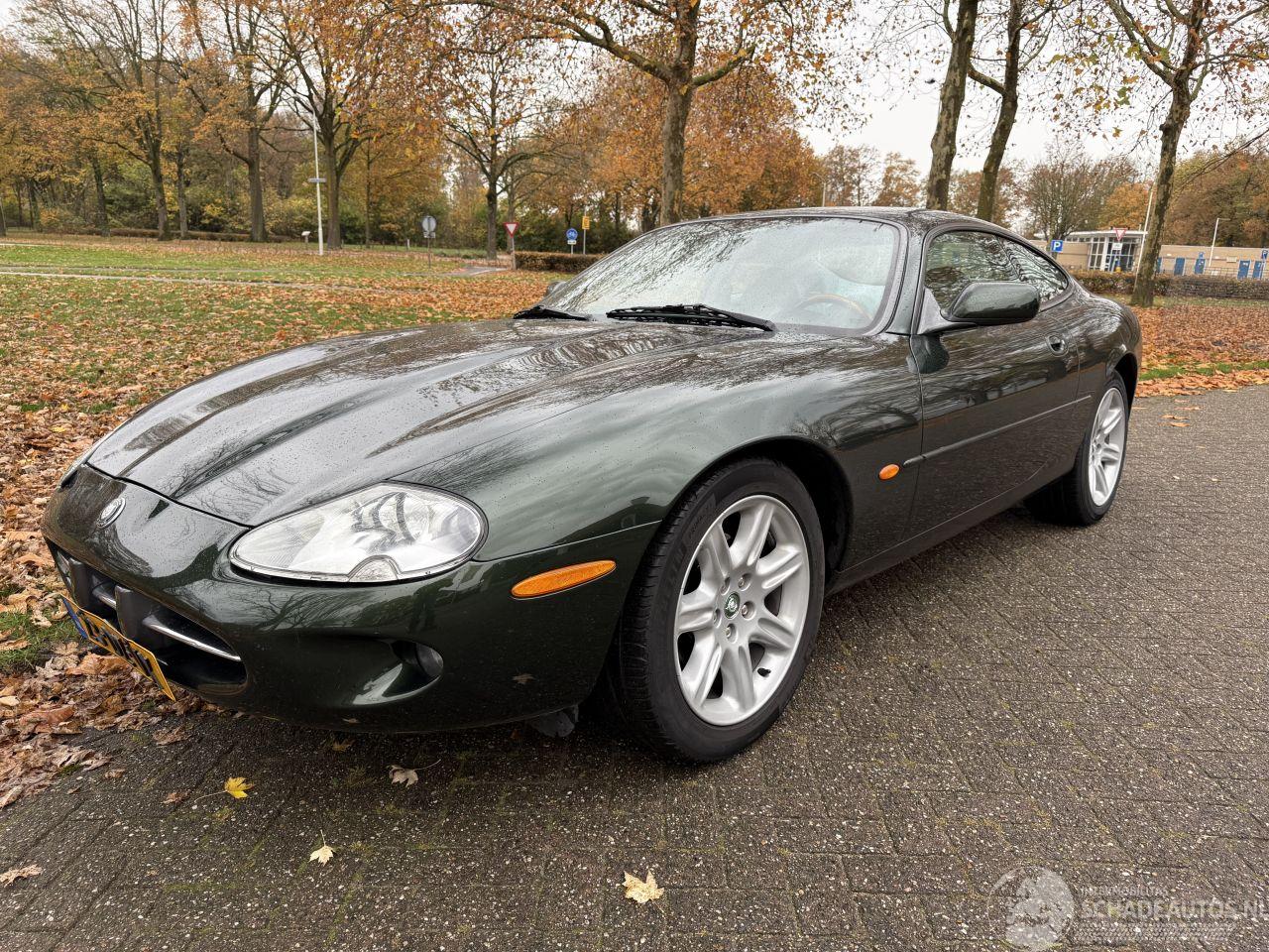 Jaguar Xk-8 