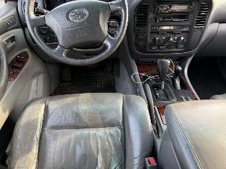 Toyota Landcruiser-100  picture 11