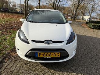 Ford Fiesta  picture 8