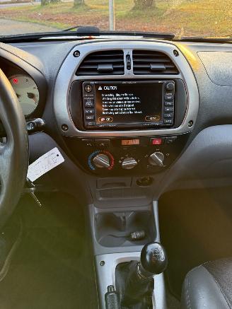 Toyota Rav-4  picture 16