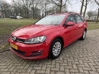 krockskadad bil auto Volkswagen Golf  2014/1