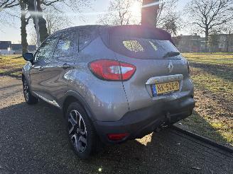 Renault Captur  picture 3
