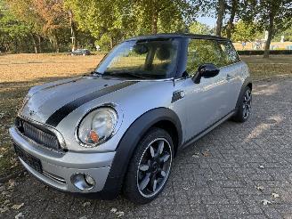 Schadeauto Mini Mini COOPER 2007/1