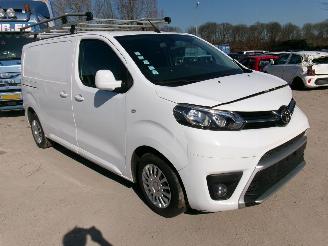 Toyota Proace 2.0 D Comfort picture 3
