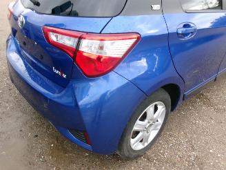 Toyota Yaris 1.5  Y20-Comfort picture 16