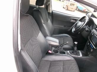 Toyota Auris Touring Sports 2.0 D4D  Touring Sports picture 24