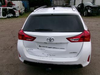 Toyota Auris Touring Sports 2.0 D4D  Touring Sports picture 10