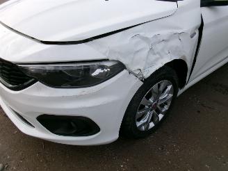 Fiat Tipo 1.4 Pop 5Drs HB picture 8