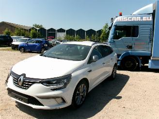 Voiture accidenté Renault Mégane Grandtour 1.2 Megane Grandtour - GT Line 2018/2