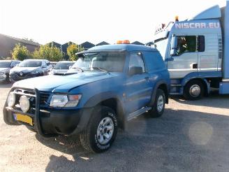 krockskadad bil auto Nissan Patrol GR 2.8TDI 3 DRS VAN - 4WD 2000/2