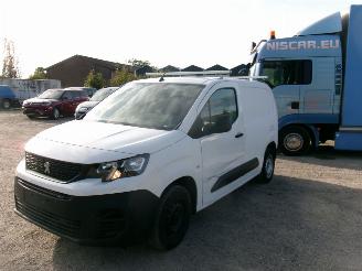  Peugeot Partner 1.5 D Pro Bestelwagen 2020/1