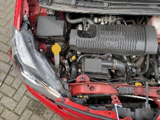 Toyota Yaris 1.5 Hybrid 5drs picture 44