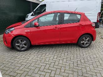 Toyota Yaris 1.5 Hybrid 5drs picture 33