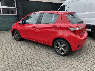 krockskadad bil auto Toyota Yaris 1.5 Hybrid 5drs 2018/1