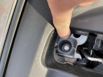 Polestar 2 Long Range Dual Launch Edition 78KW picture 46