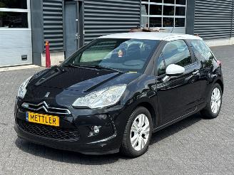 Auto incidentate Citroën DS3 1.4 16V VTi Hatchback  Benzine 1.397cc 70kW (95pk) FWD 2010/10