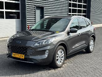 Avarii autoturisme Ford Kuga 1.5 EcoBoost 12V 120 SUV  Benzine 1.496cc 88kW (120pk) FWD 2022/2