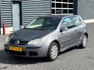 škoda osobní automobily Volkswagen Golf 1.4 FSI 16V Hatchback  Benzine 1.390cc 66kW (90pk) FWD 2005/9