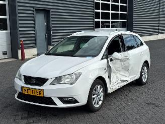 Unfallwagen Seat Ibiza ST 1.2 TSI Combi/o  Benzine 1.197cc 63kW (86pk) FWD 2013/11