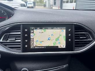 Peugeot 308 1.2 12V e-THP PureTech 130 Combi/o 4Dr Benzine 1.199cc 96kW (131pk) FWD picture 15
