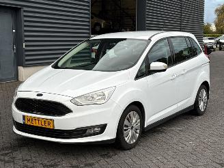 Auto incidentate Ford Grand C-Max 1.5 TDCi 95 16V MPV  Diesel 1.499cc 70kW (95pk) FWD 2015- 2017/9
