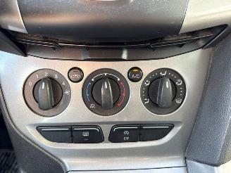 Ford Focus 1.6 SCTi 16V Combi/o  Benzine 1.596cc 110kW (150pk) FWD picture 16