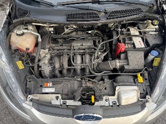 Ford Fiesta 1.25 16V Hatchback  Benzine 1.242cc 44kW (60pk) FWD picture 9