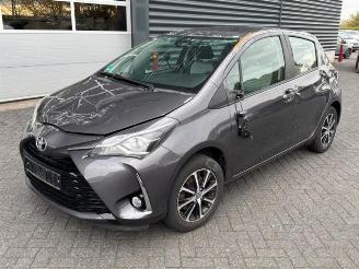 Vrakbiler auto Toyota Yaris Yaris III (P13), Hatchback, 2010 / 2020 1.5 16V Dual VVT-iE 2018/11