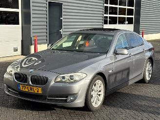 uszkodzony samochody osobowe BMW 5-serie 523i 24V Sedan 4Dr Benzine 2.979cc 150kW (204pk) RWD 2010/6