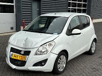 Unfallwagen Suzuki Splash 1.0 12V MPV  Benzine 996cc 50kW (68pk) FWD 2013/2