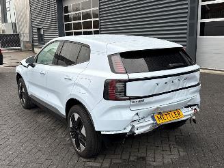 Volvo EX30 Single Motor Extended Range 69 kWh SUV  Elektrisch  200kW (272pk) RWD picture 3