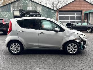 Opel Agila 1.2 16V MPV  Benzine 1.242cc 69kW (94pk) FWD picture 6