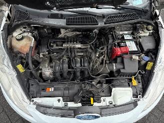 Ford Focus 1.4 16V Hatchback  Benzine 1.388cc 71kW (97pk) FWD picture 20