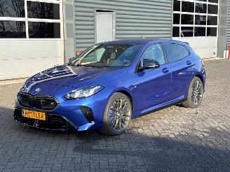 Damaged car BMW 1-serie BAND NEW M135i xDrive Hatchback Benzine 1.998cc 221kW (300pk) 4x4 2025/7