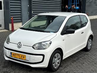 Damaged car Volkswagen Up! 1.0 12V 60 Hatchback  Benzine 999cc 44kW (60pk) FWD 2012/3