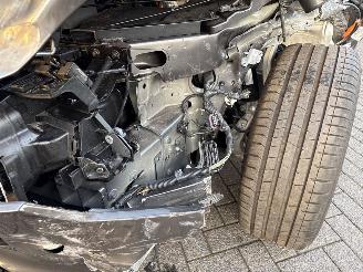 Volvo Xc-60 2.0 T6 16V Recharge, Twin Engine AWD SUV  Elektrisch Benzine 1.969cc 257kW (349pk) 4x4 2022-01 (UZH1; UZH4) B4204T52 picture 13