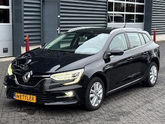 krockskadad bil auto Renault Mégane 1.3 TCE 160 16V Combi/o 4Dr Benzine 1.332cc 103kW (140pk) FWD 2021/1