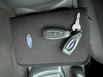 Ford Focus 1.6 SCTi 16V Combi/o  Benzine 1.596cc 110kW (150pk) FWD picture 22