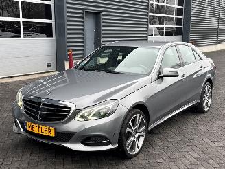 Vaurioauto  passenger cars Mercedes E-klasse E-350 CGI V6 24V BlueEfficiency Sedan 4Dr Benzine 3.498cc 225kW (306pk) RWD 2014/8