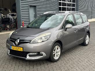 Schadeauto Renault Grand-scenic 1.2 16V TCe 130 MPV  Benzine 1.197cc 97kW (132pk) FWD 2014/10